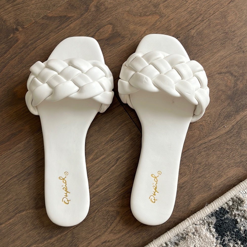 Cute White Sandals!